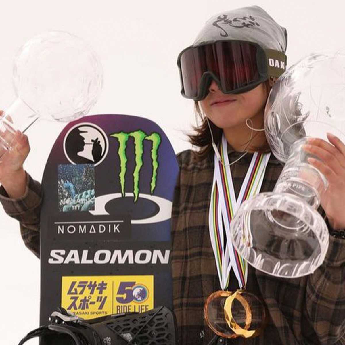 19-Year-Old Japanese Snowboarder Kokomo Murase Wins 2024 World Cup Crystal  Globe - Snowboarder