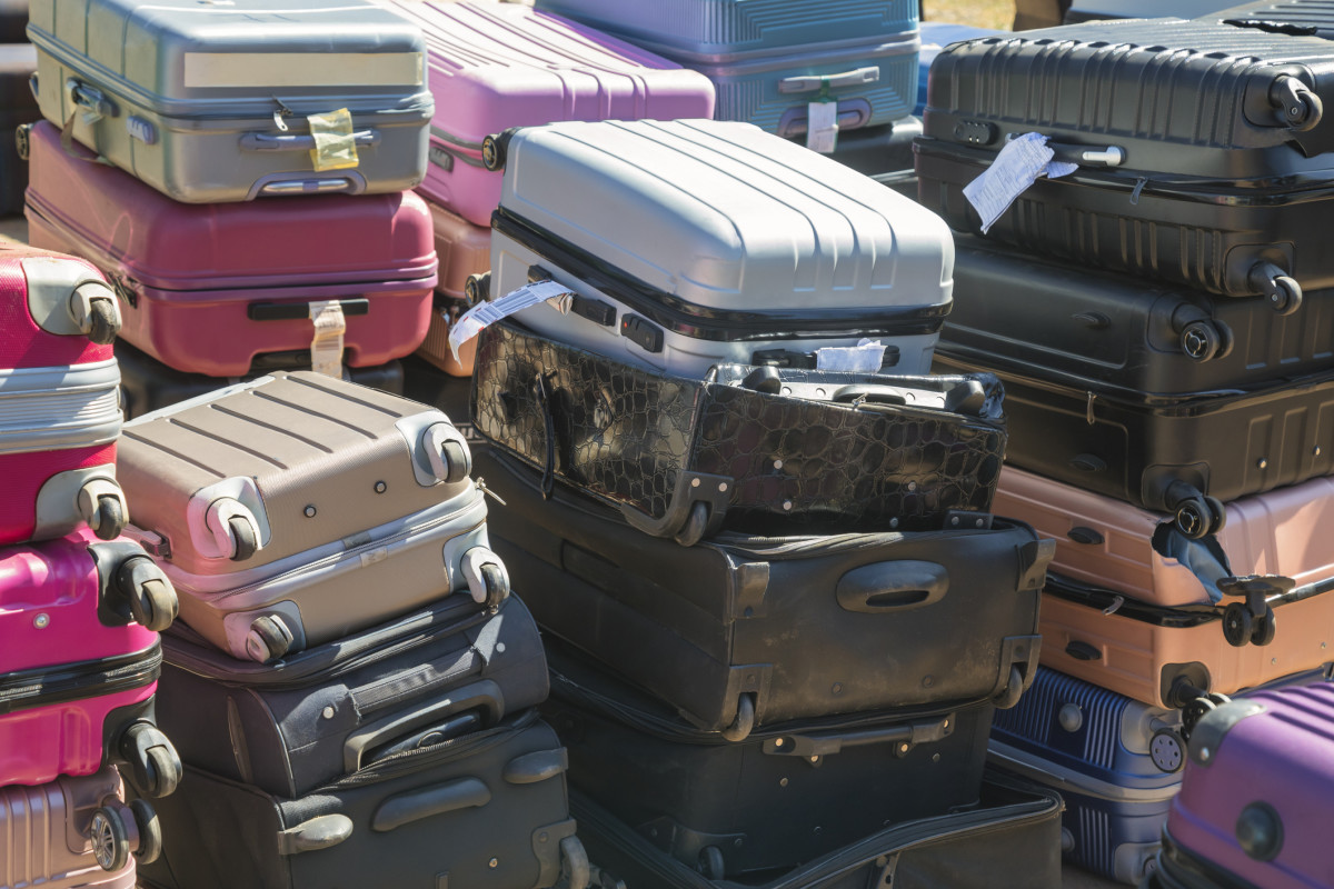 Alabama's Ski Sale of Unclaimed Luggage is Back