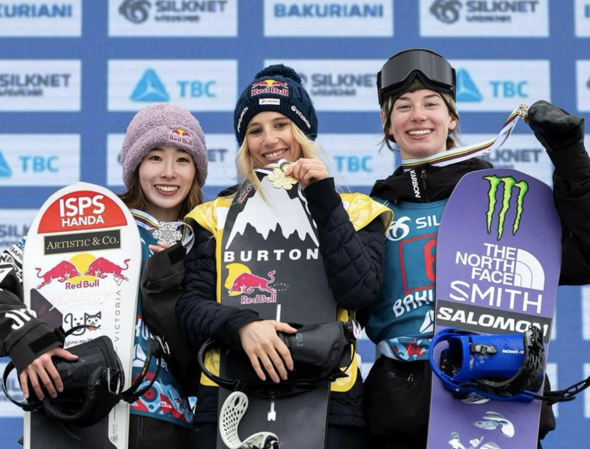 Tess Coady Wins Bronze In World Championship - Snowboarder