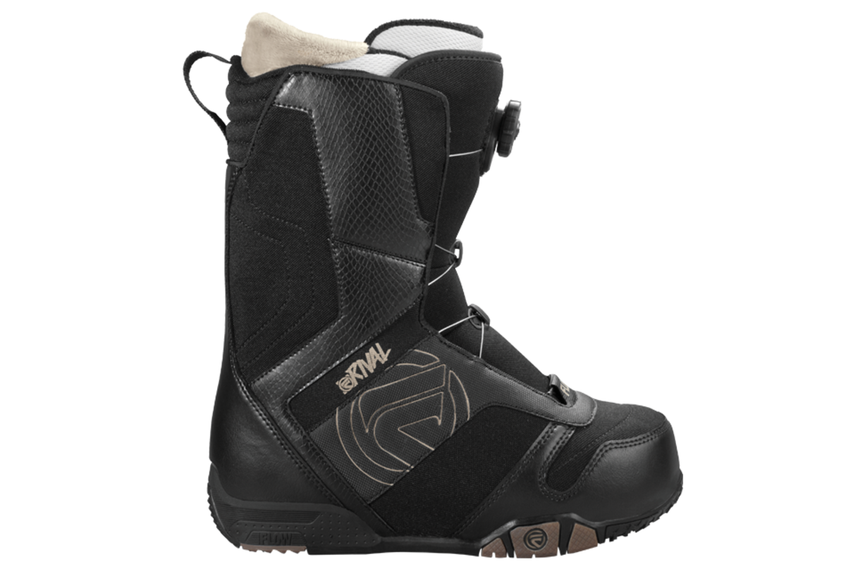 Gear of the Day: Flow Rival Quickfit - Snowboarder