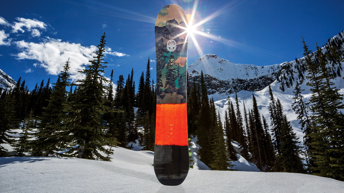 Best Powder Snowboard Reviews Salomon Super 8 TransWorld