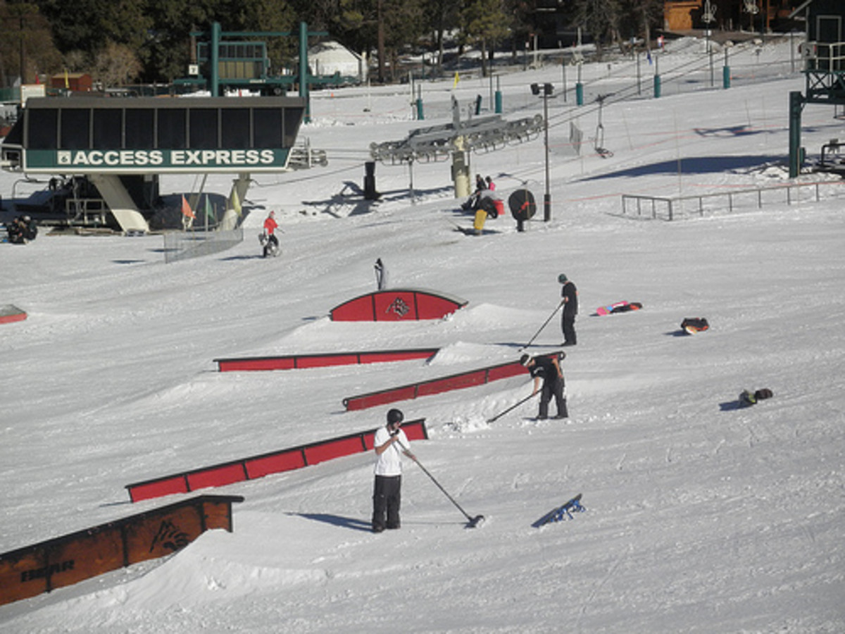 Snowmaking at Big Bear Mountain Resort